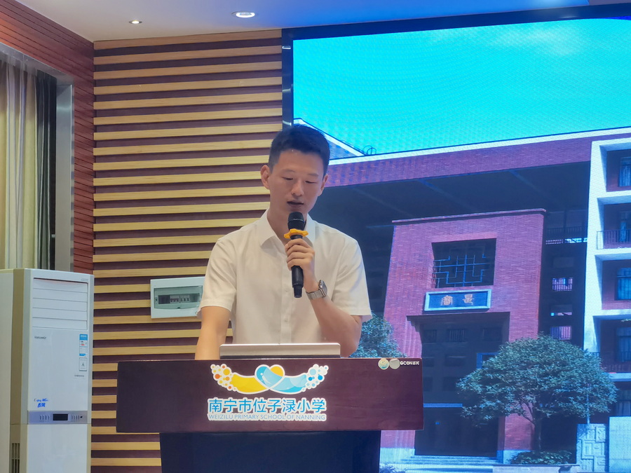 6 万里航_调整大小.jpg